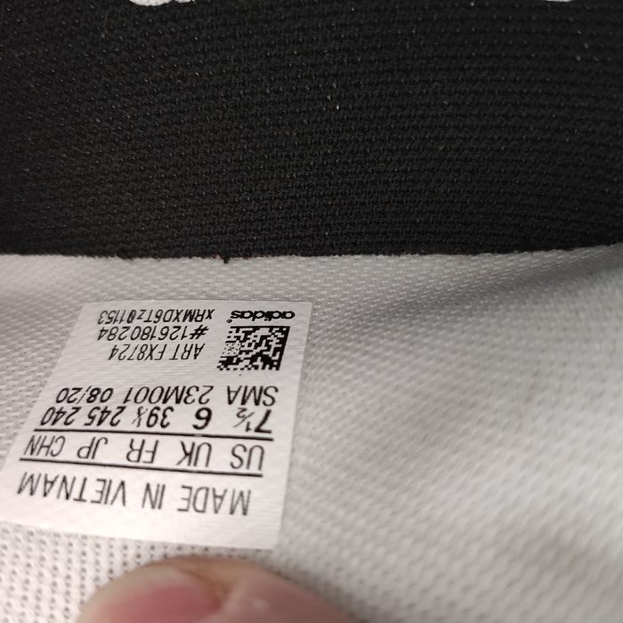 Buty firmy Adidas adidasy