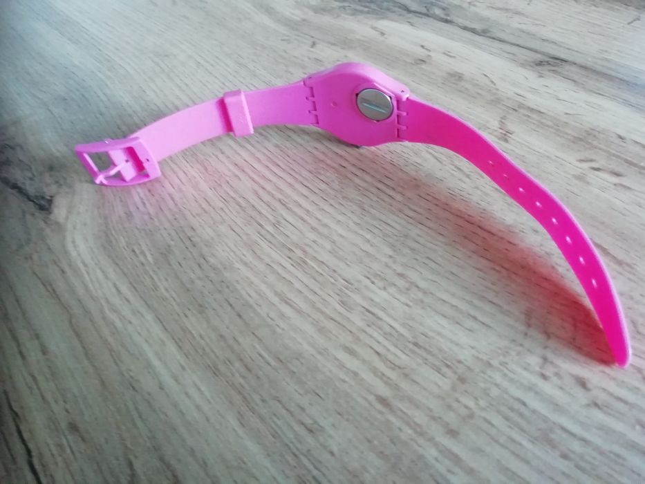 SWATCH różowy zegarek na rękę