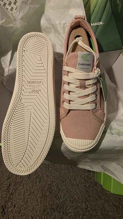 Ténis Cariuma Oca Rosa