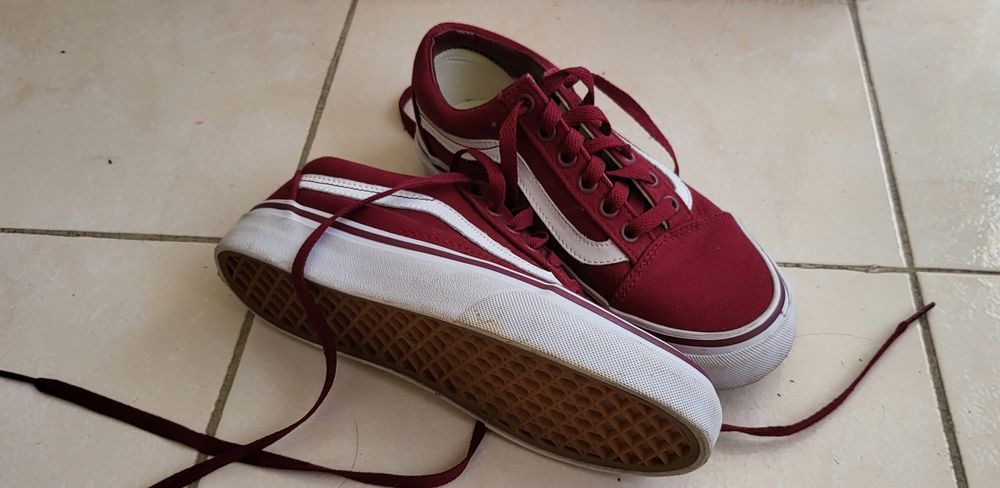 Tenis vans originais com oferta de outros
