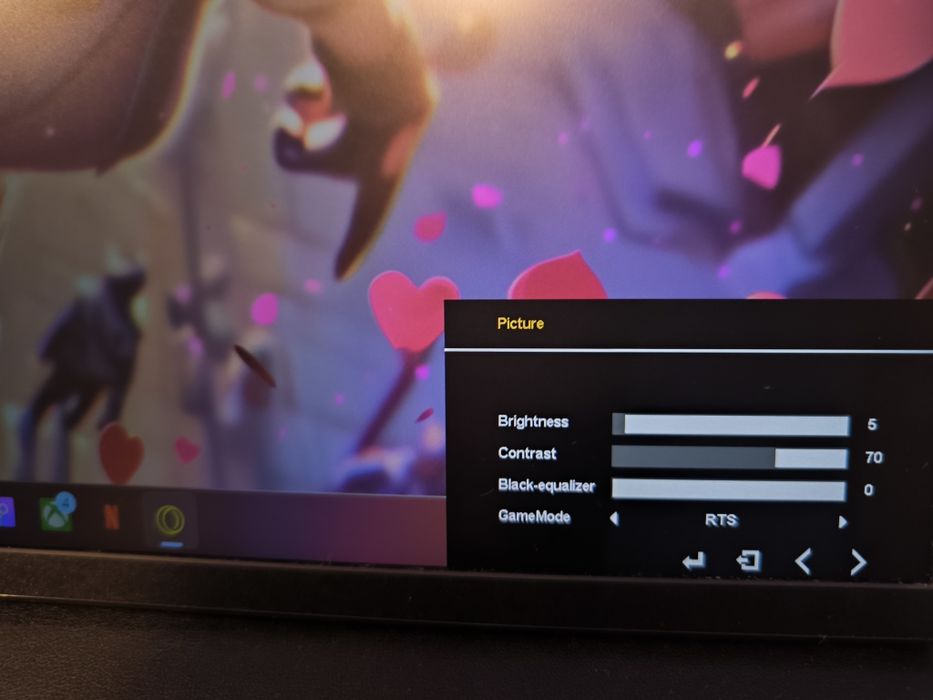 Przenośny monitor Uperfect 16" 2K 120Hz FreeSync Matowy Ekran do Gier