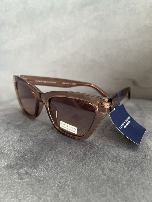 Okluary przeciwsłoneczne Tommy Hilfiger
