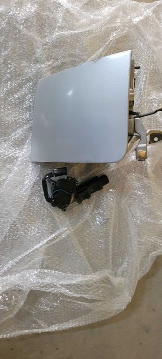 Farol lado Direito com motor MX5 Na