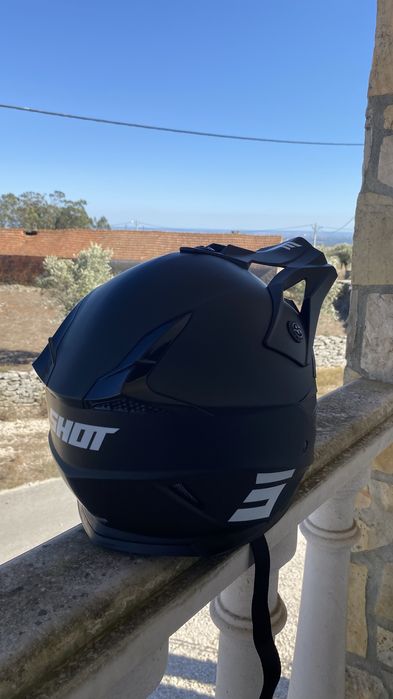 Capacete aberto shot novo