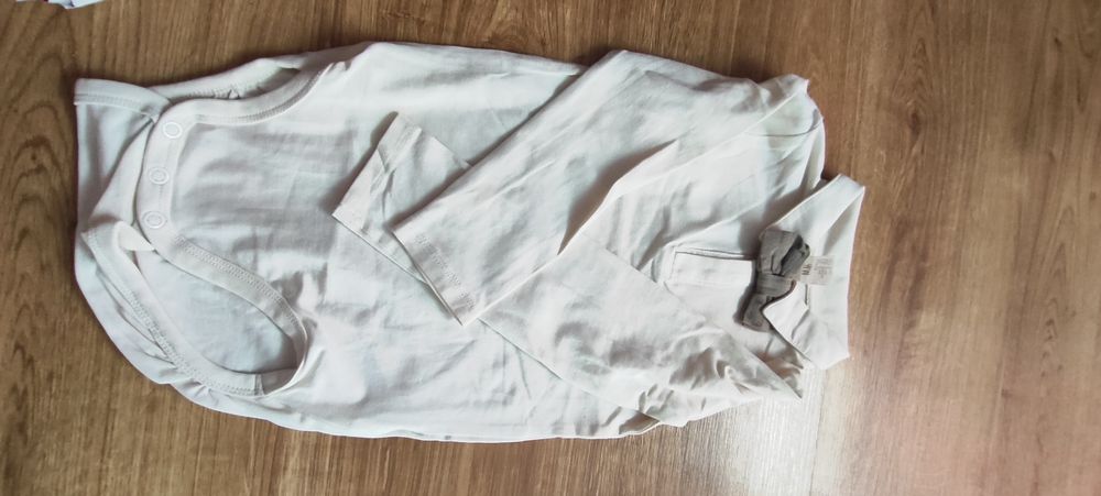 Mix ubranek 92/98