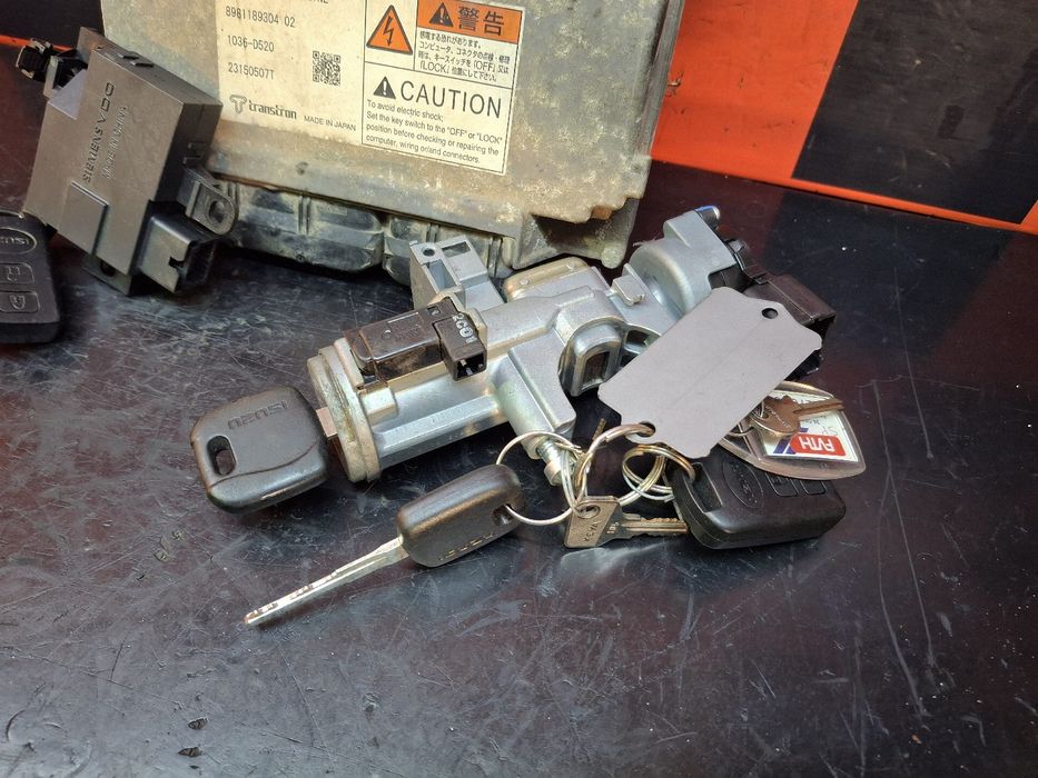 Centralina motor / ECU ISUZU N (6th Generation)