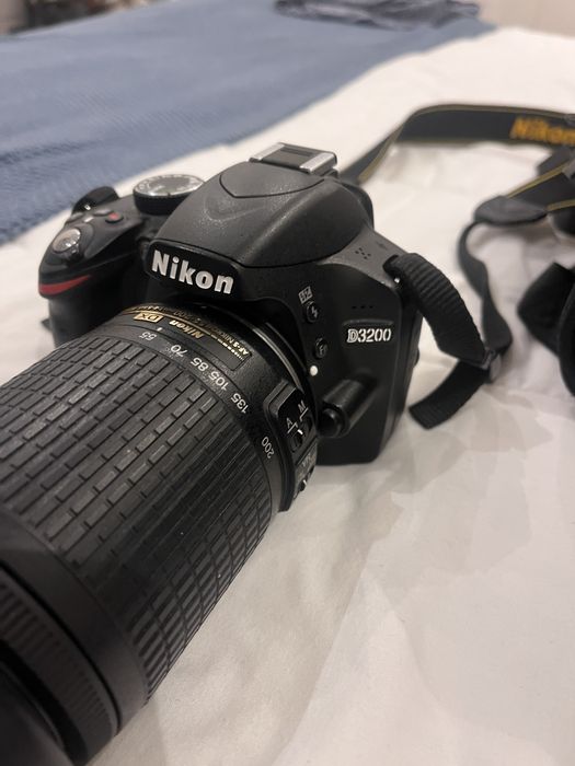 Nikon d3200 + 55-200mm + 18-55mm