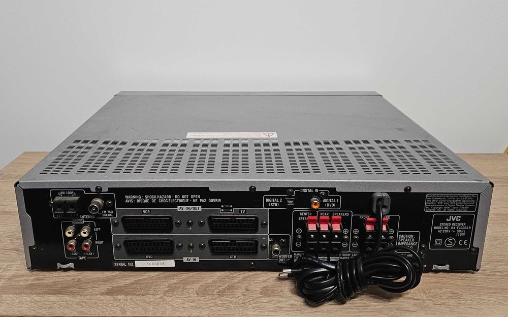 Amplituner JVC RX-E100