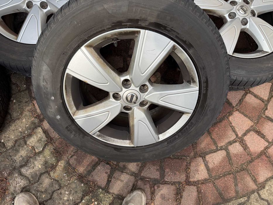 Felgi 17" 5x108 Volvo V40 S60 V50 V60 S90 V90 XC40 XC60 Ford Kuga Mondeo Focus C-Max S-Max