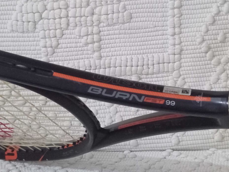 RAQUETE WILSON BURN FST 99  18x19  310g  Grip 3 | 4⅜
