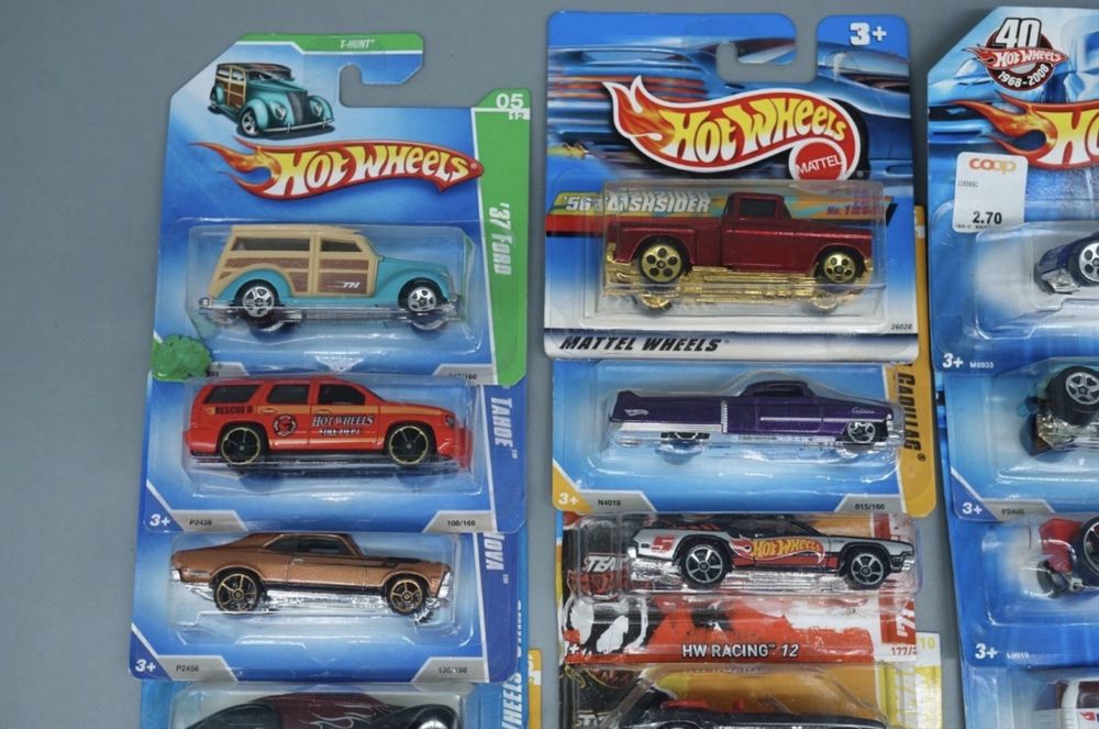 Miniaturas da Hot Wheels