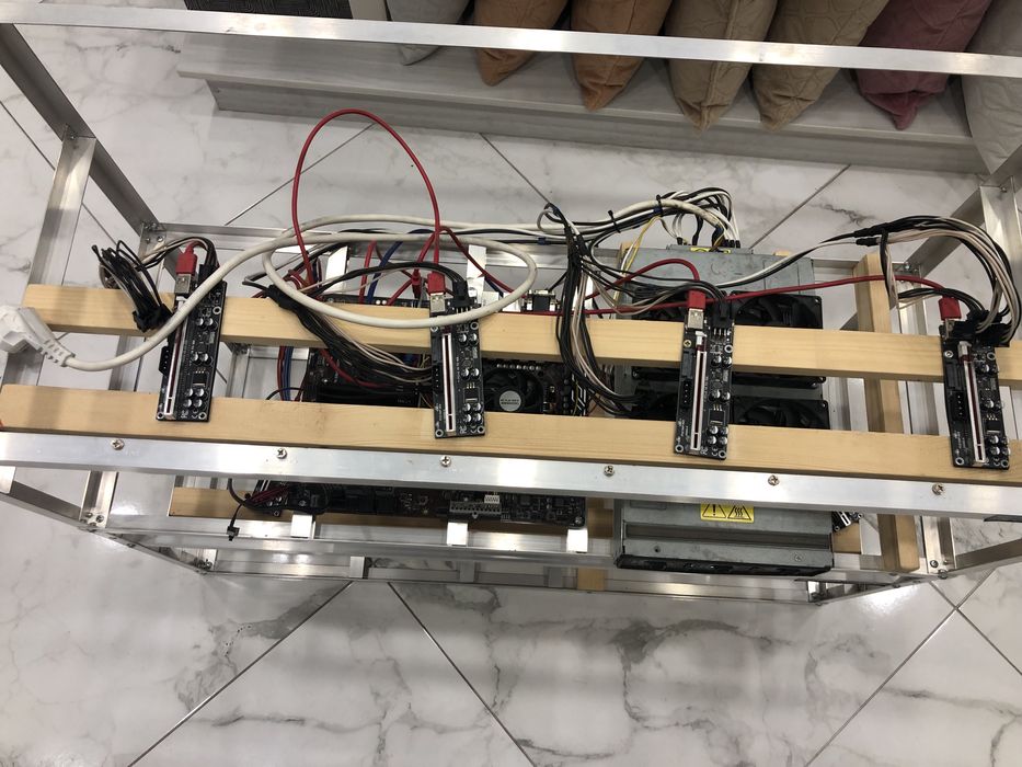 Майнинг ферма.Майнинг.