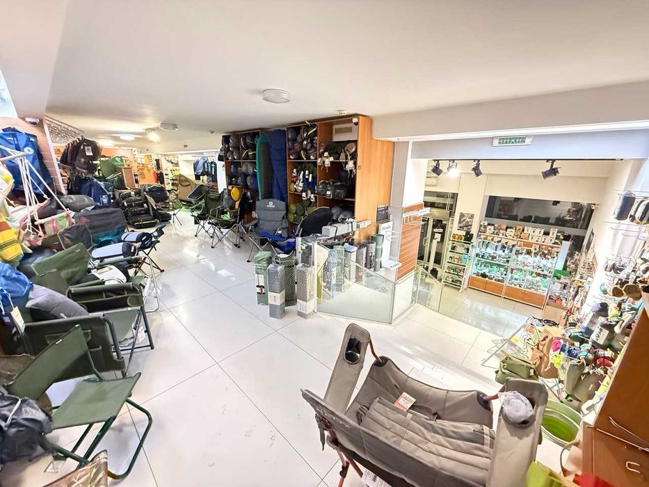 БЕЗ% Фасад 285 м2, метро КПІ, пр-кт Берестейський