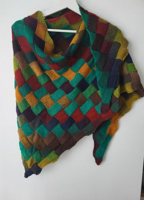 Entrelac wełniana chusta szal