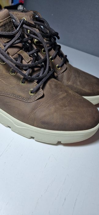 Helly Hansen  46.