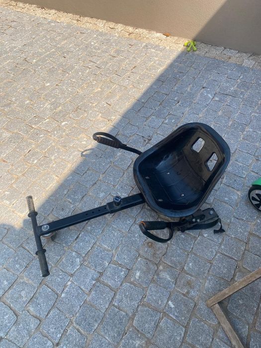 Hoverboatd + Cadeira