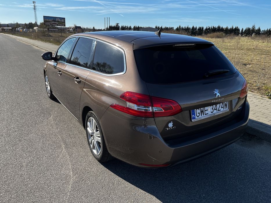 Sprzedam Peugeot 308 SW 1.6 bluehdi