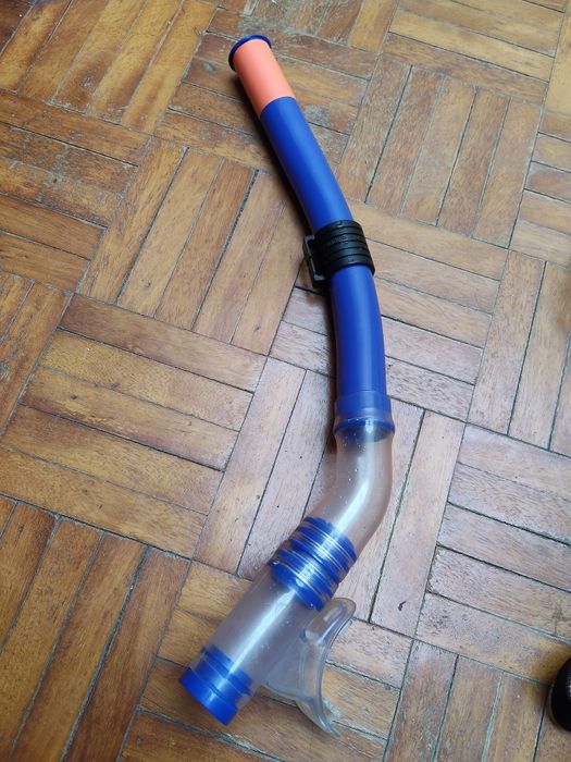 Vendo Máscara , Tubos de Mergulho, bolsa de telemóvel