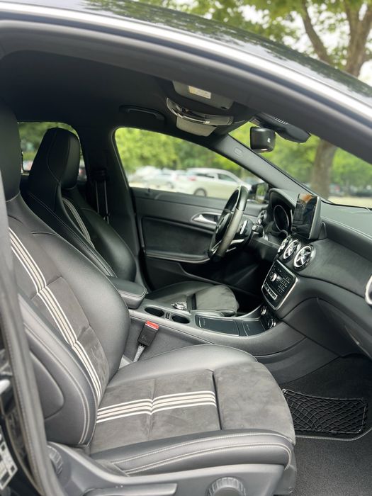 Mercedes-Benz CLA 200 Shooting Brake AMG Line