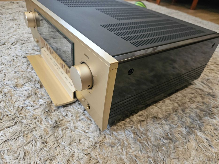 Wzmacniacz Accuphase E-380