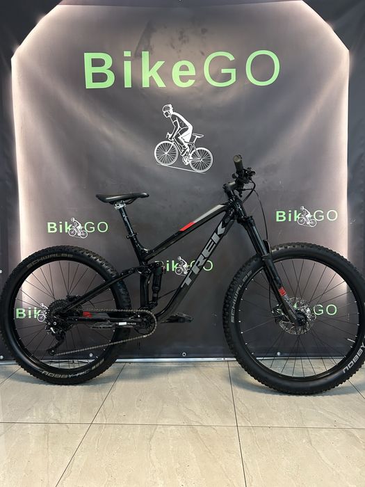 Trek - Fuel EX 5 - RockShox - Deore - Sztywne osie