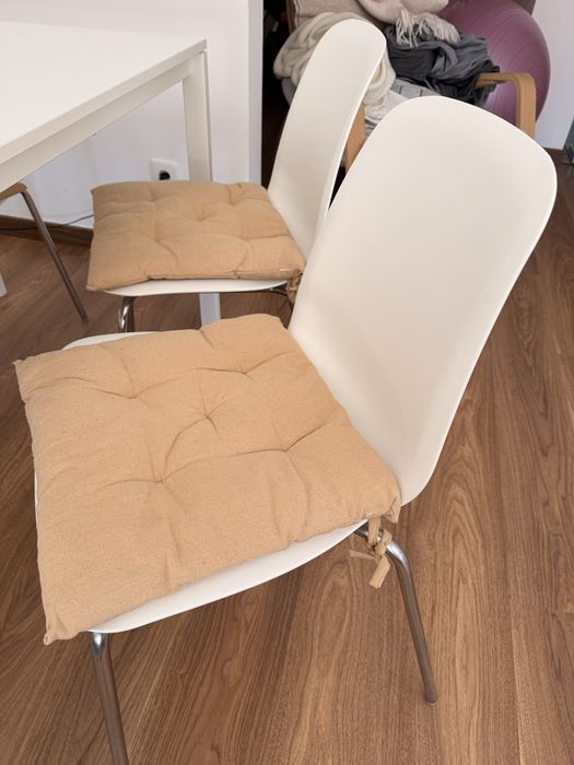 Mesa com cadeiras