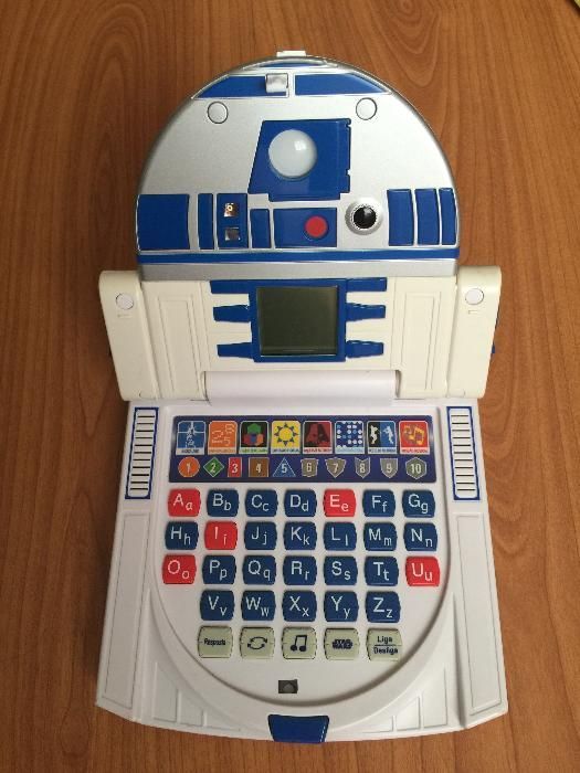 Star Wars R2-D2 Jogo das Palavras em Português