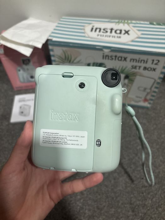 Instax 12 mini !