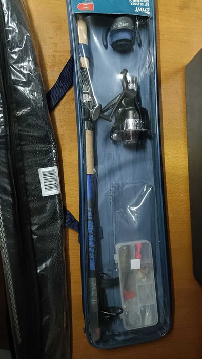 Conjunto cana pesca e rede Crivit novo