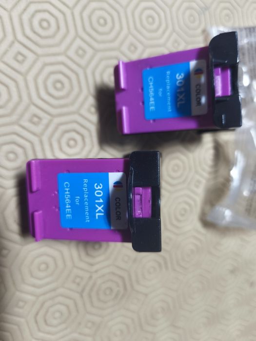 2 Cartuchos de cor 301XL para CH564EE