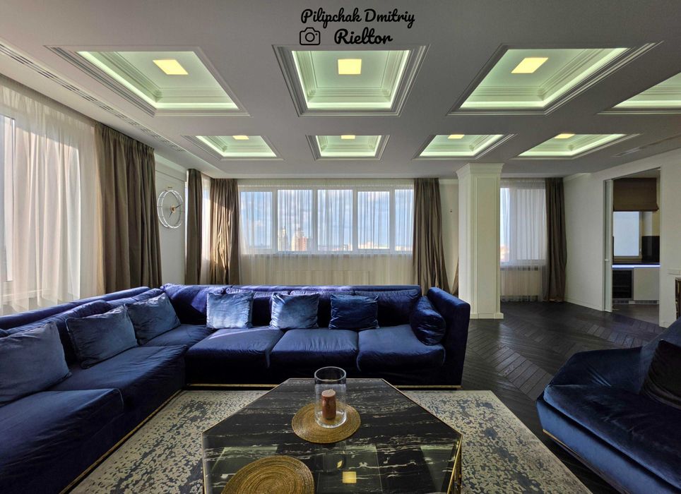 ЖК на Жуковского 3-Г. 265 м². Парк Резиденс Маяк Loft Project IQ House