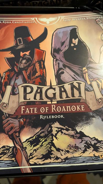 Pagan Fate of Roanoke + Expansão + Sleeves – Completo