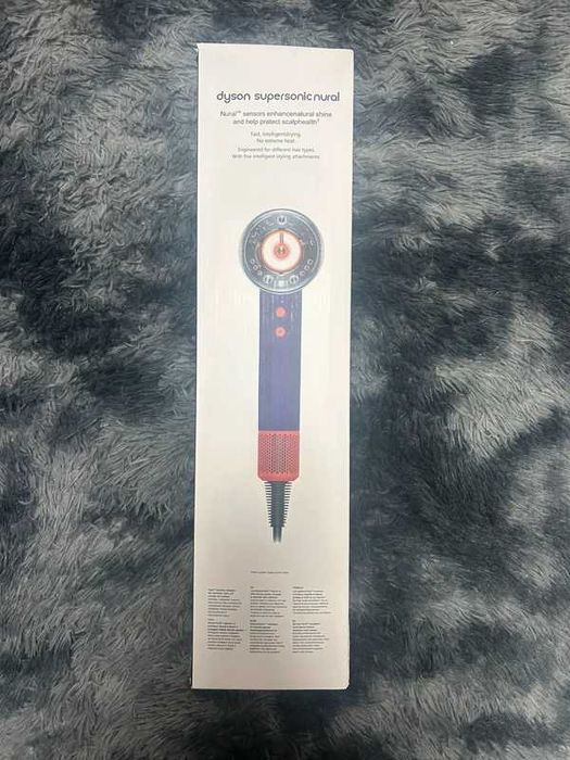 Zupełnie nowa, oryginalna suszarka do włosów Dyson HD16