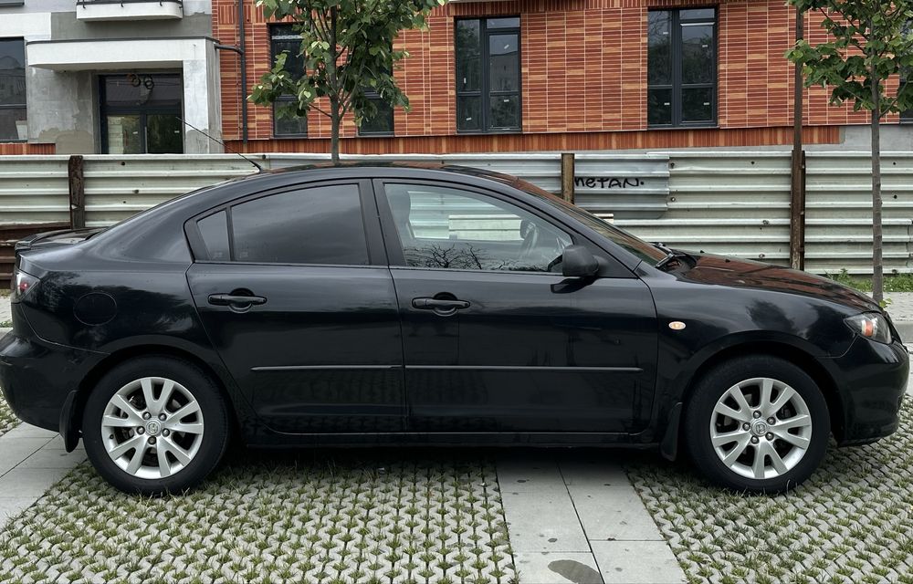Продам Mazda 3 2008 рік