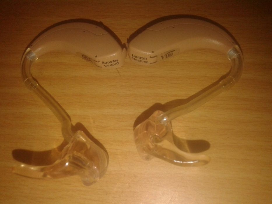 2 Слуховых аппарата Unitron Hearing