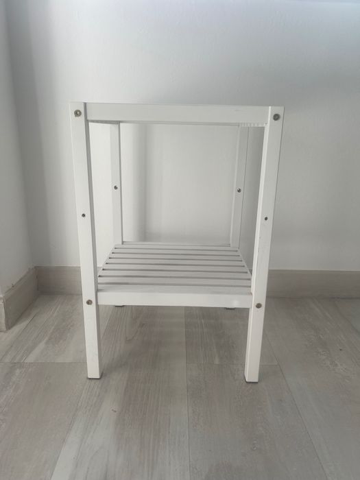 Mesa de apoio branca