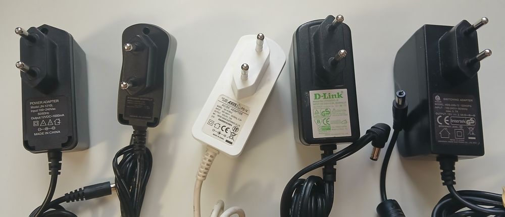 Блоки питания новые ,5v,6v,9v,12v.