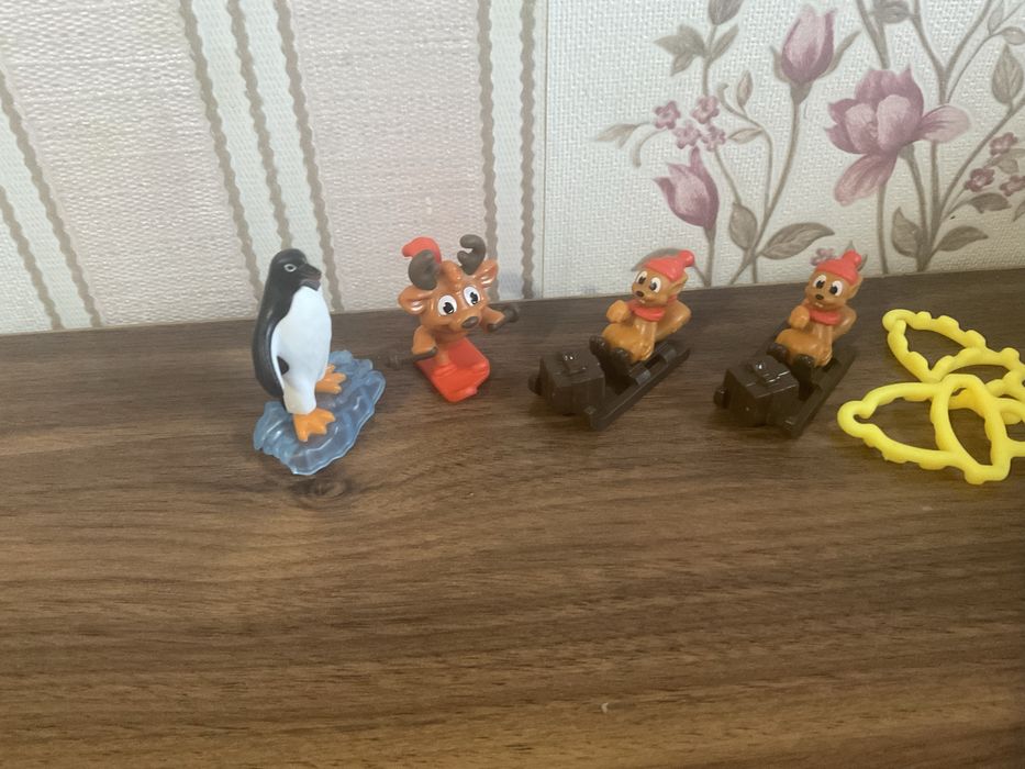 Новорічні фігурки,кіндер, Natoons,новорічна колекція