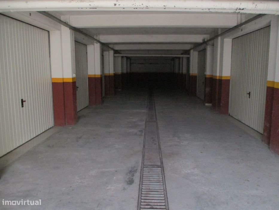 Garagem c/ 21 m2 em Pinhal Novo