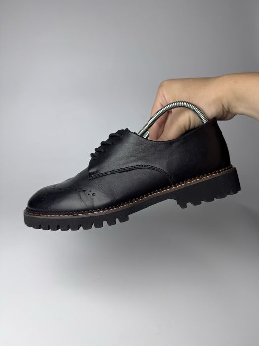 38р. Жіночі туфлі Clarks з натуральної шкіри