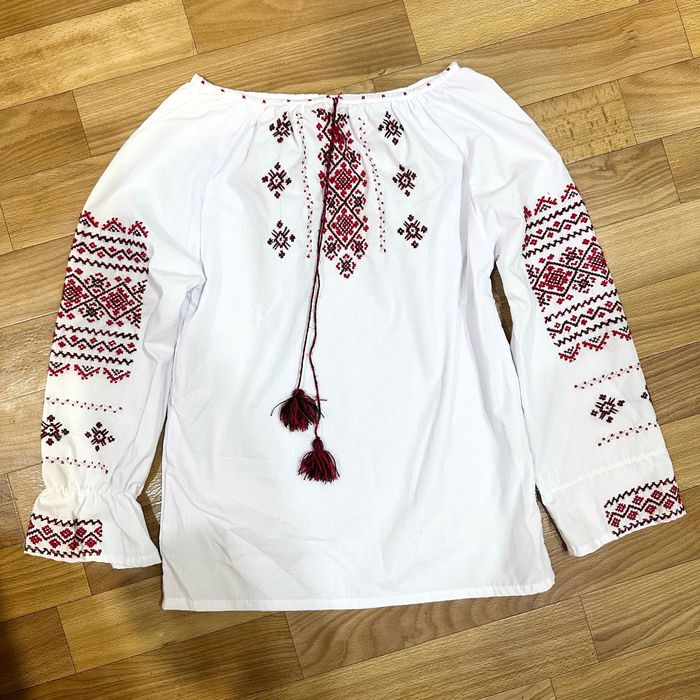 Вишиванка для дівчинки 7-9 років