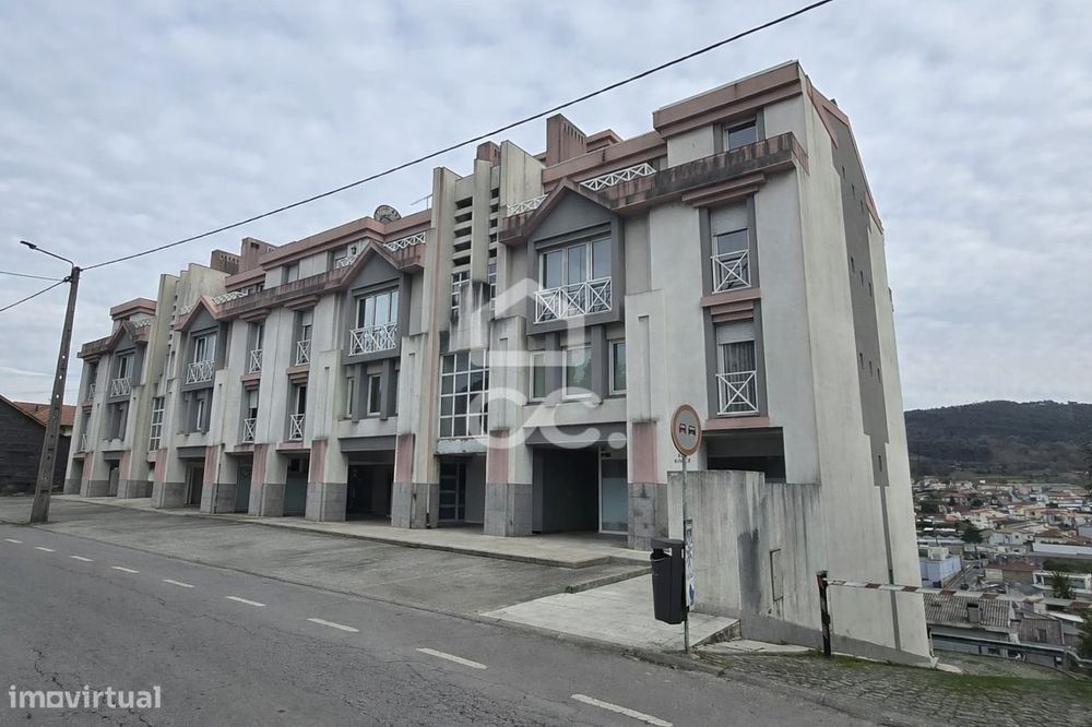 Luminoso T3 em Selho São Jorge, Guimarães – Conforto e Localização Pri