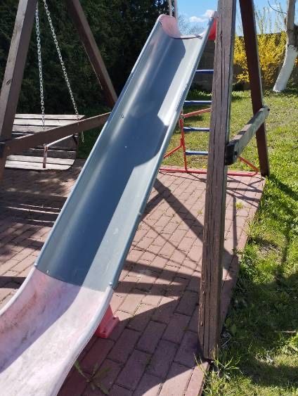 Zjezdzalnia dla dzieci