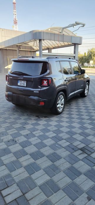 Продам надійну машину Jeep Renegade 2018