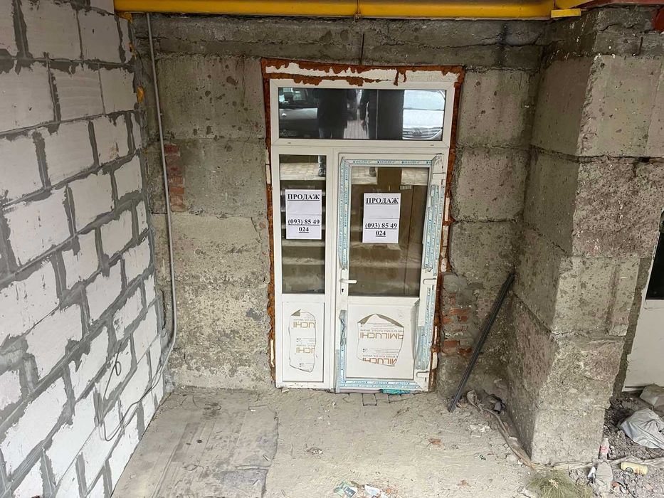 Продаж комерційного приміщення в новобудові по вул.Антонича 5б (Сихів)