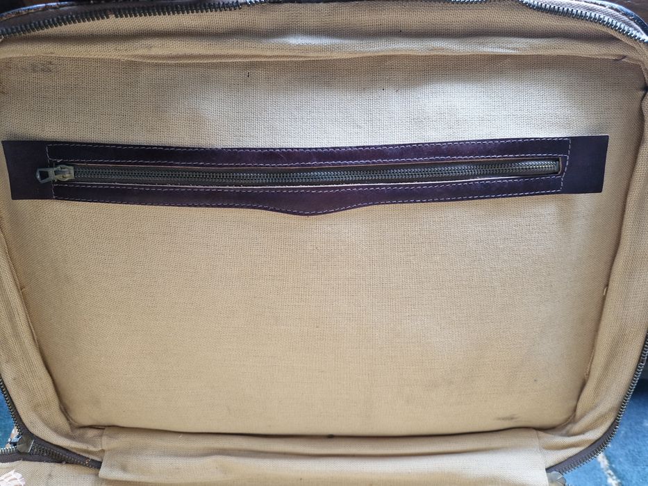 Mala de viagem em pele