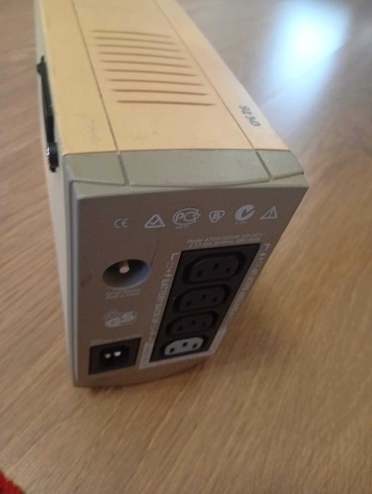 ДБЖ APC Back-UPS CS 475 безперебіник для ПК та роутера на 9-12 Вольт