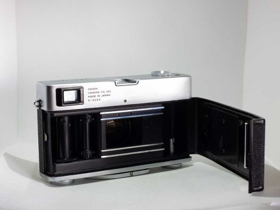 Máquina fotográfica analógica Canon Canonet (Primeira edição) (Peças)