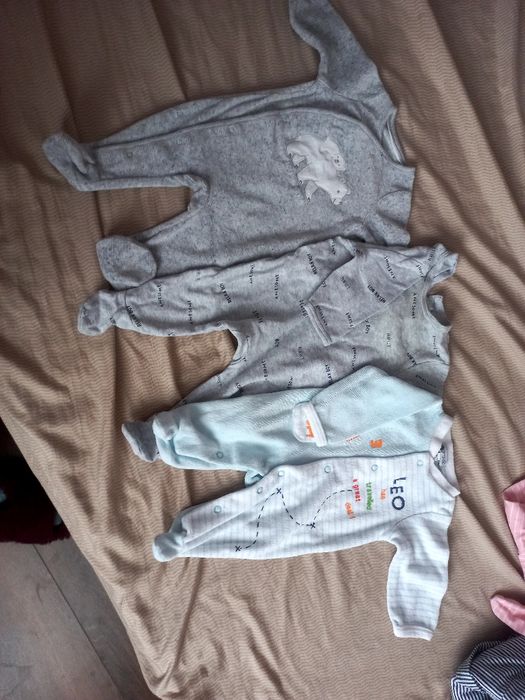 Продам одяг для дівчинки