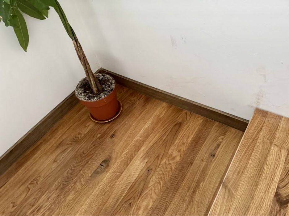 Dębowe schody do samodzielnego montażu